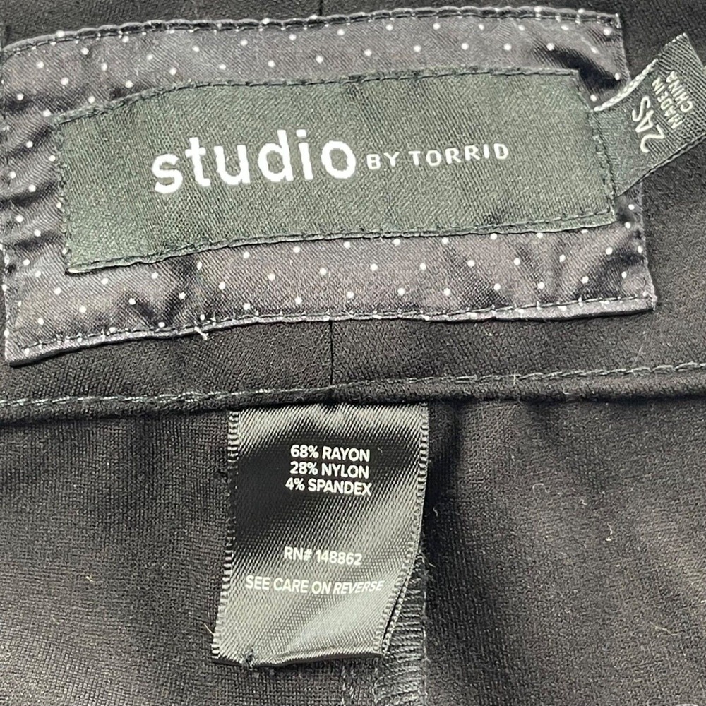 Studio by Torrid Pants Womens Plus 24 Black Luxe Ponte Knit Bootcut Trouser - Picture 11 of 14